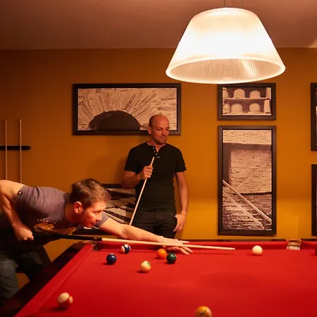 캄브리안 4* 아델보덴