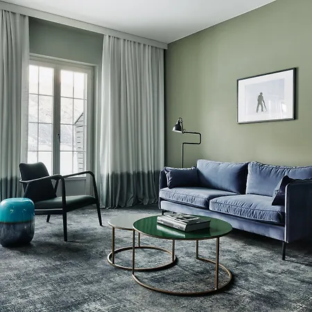 The Cambrian 4*