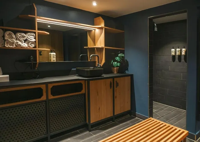 寒武纪酒店 阿德尔博登